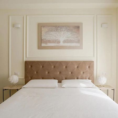 Champagne Suite Milano Exterior foto